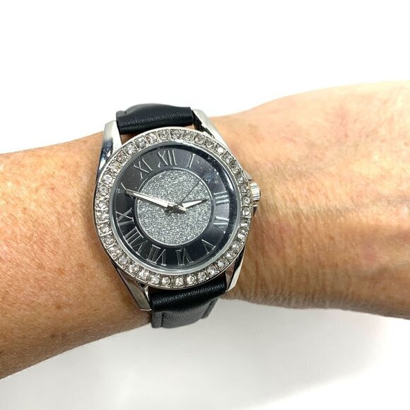 Kessaris Crystal Studded Analog Watch Black/silver Stainless Steel Faux Leather - Picture 7 of 8